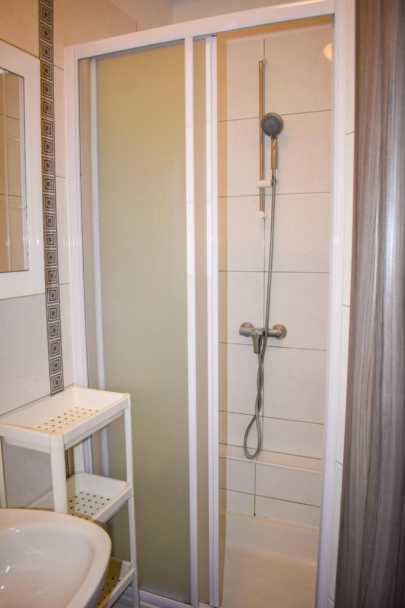 Apartmani Amra Novi Vinodolski Exteriör bild
